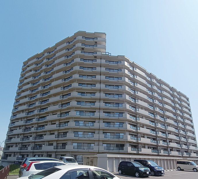 ロイヤルコート大谷地壱番館